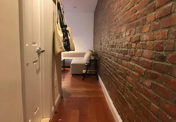 110 SAINT MARKS PL