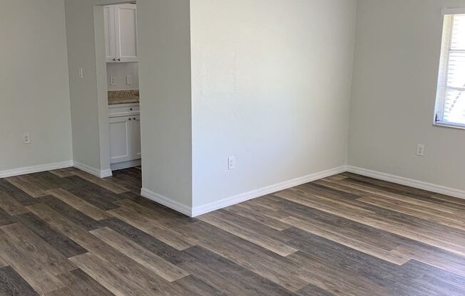 2 beds, 1.5 baths, 800 sqft, $1,500, Unit 207