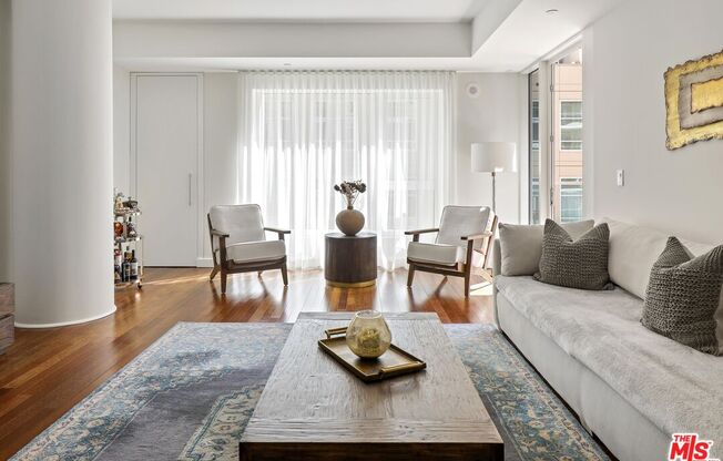 1 bed, 2 baths, 1,270 sqft, $5,700, Unit 5J