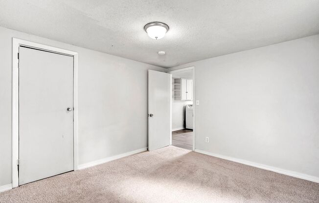 3 beds, 1 bath, $1,500