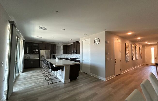 Fully furnished 4 bedroom in Inspirada