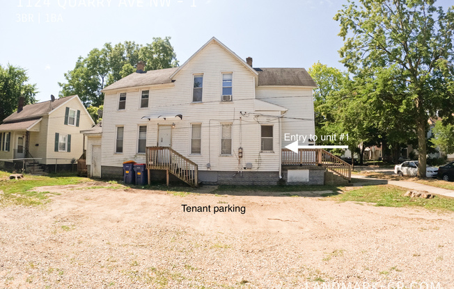 1124 Quarry Ave NW