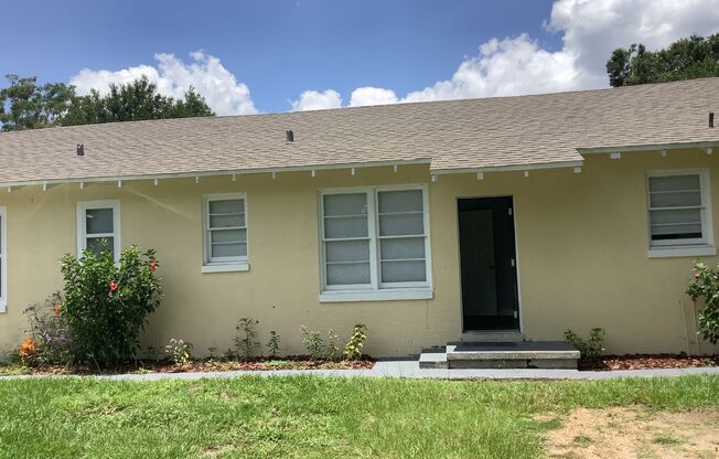 Two Bedroom One Bathroom - Bartow