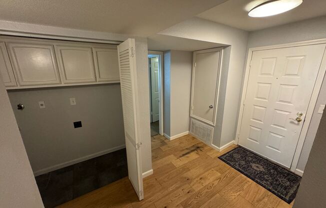 3 beds, 2 baths, $2,995, Unit # L 1