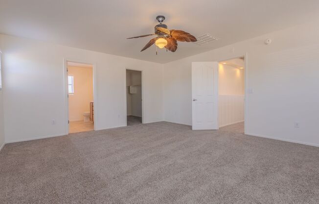 3 beds, 2 baths, $1,800, Unit # ALBERTO