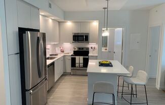 400 SW 27th Ave