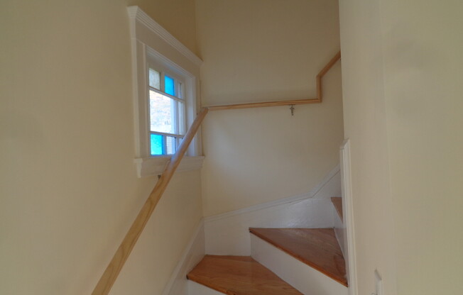 36 WILSON AVE