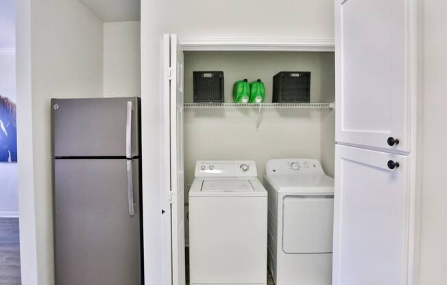 Full-Sized Washer And Dryer at The Vineyards of Colorado Springs, Colorado