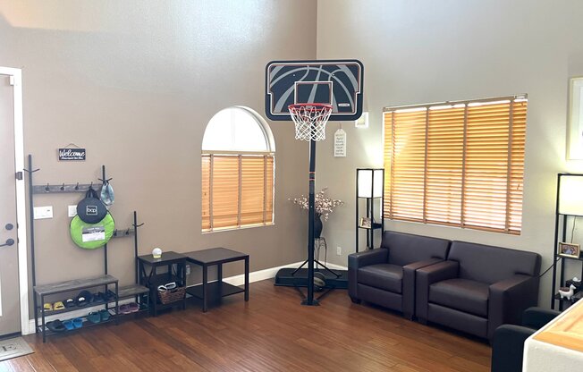 7729 VILLA GABRIELA AVE