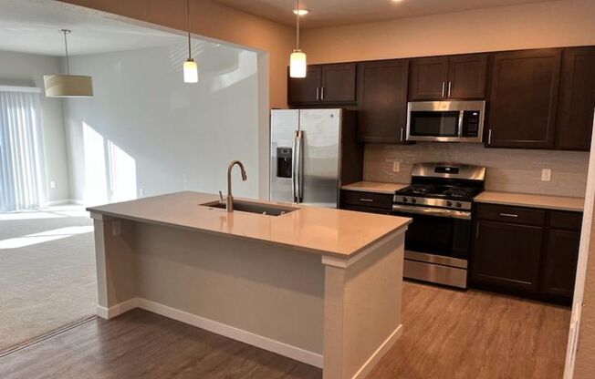 Beautiful 3 Bedroom Home for Rent on Carvel Grove
