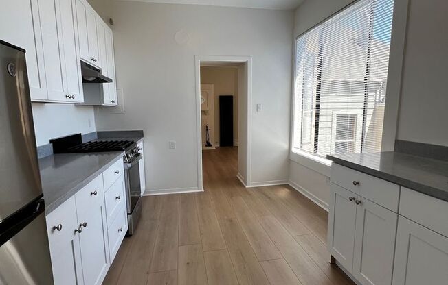 157-161 Henry Street (825r)