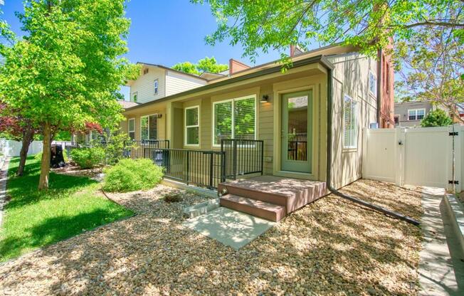 409 TERRY ST