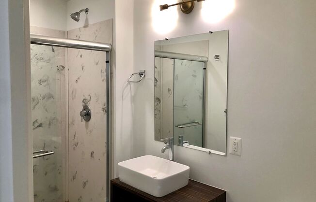 1 bed, 1 bath, 565 sqft, $1,765, Unit 506