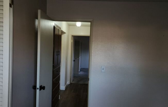 3 beds, 2 baths, $2,300