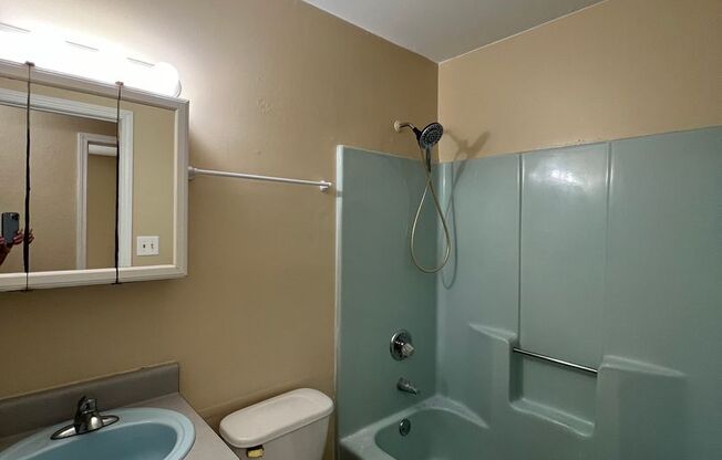 3 beds, 2 baths, $1,575