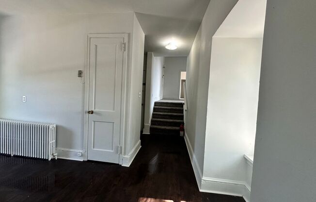 1 bed, 1 bath, $1,195