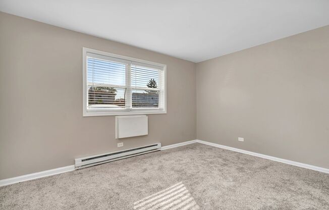 1 bed, 1 bath, 564 sqft, $1,395, Unit 11-04 Iron Gate