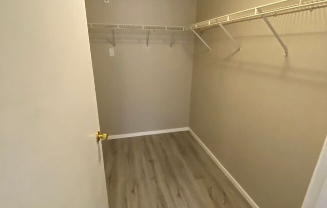 2 beds, 2 baths, 1,008 sqft, $1,375, Unit 205