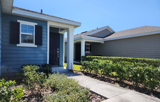 Gorgeous 3-Bedroom, 2-Bathroom Home in Kissimmee