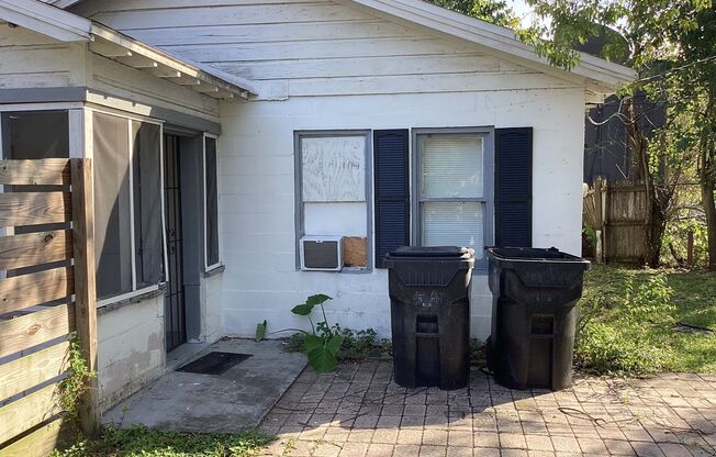 West Orlando 2 bedroom house