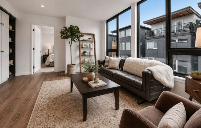 1 bed, 1 bath, 706 sqft, $3,095, Unit 412