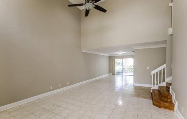 9326 NW 8 # 1 CIR