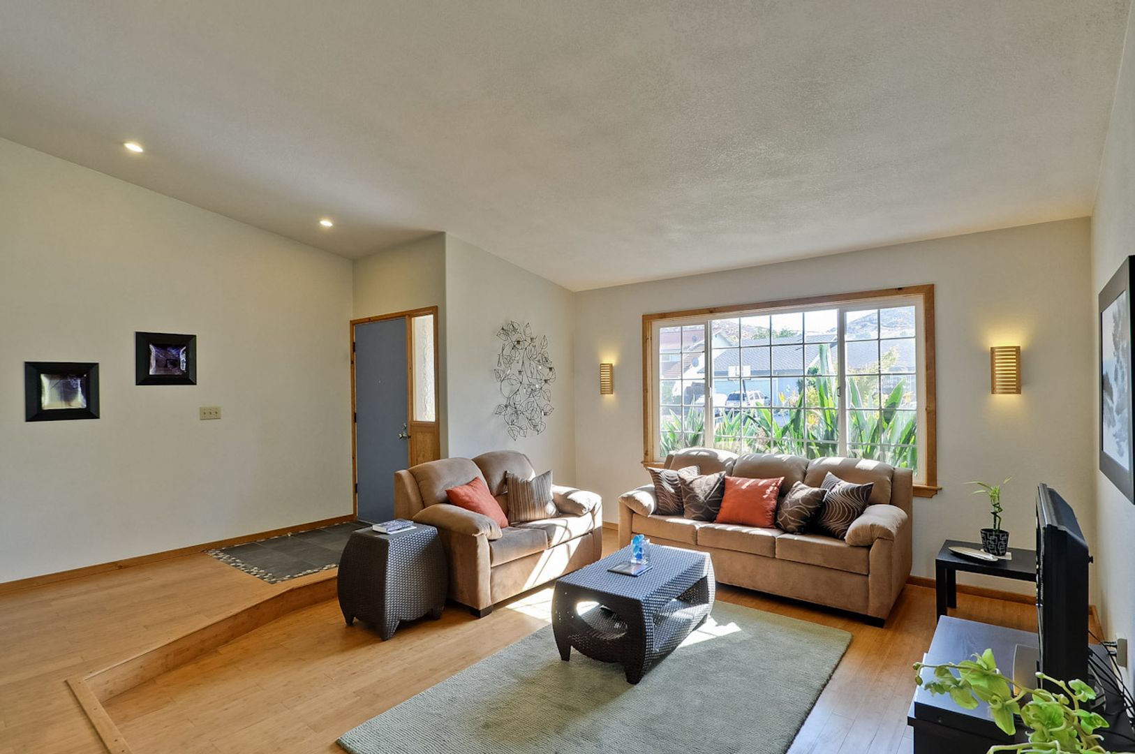 Gorgeous Three Bedroom Two Bathroom in San Jose