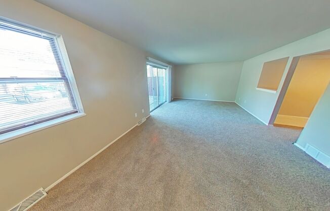 Remodeled 2 Bedroom, 2 Bathroom