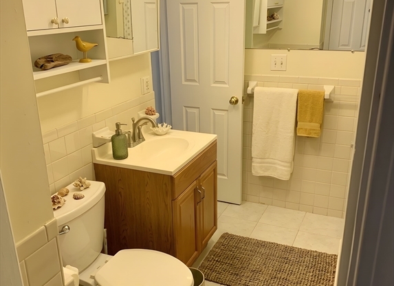 2 beds, 1 bath, 860 sqft, $3,750, Unit 502