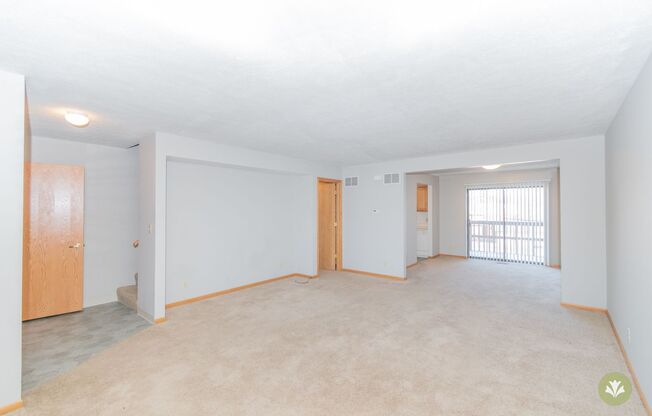 2 beds, 2.5 baths, 1,307 sqft, $1,870, Unit R-89