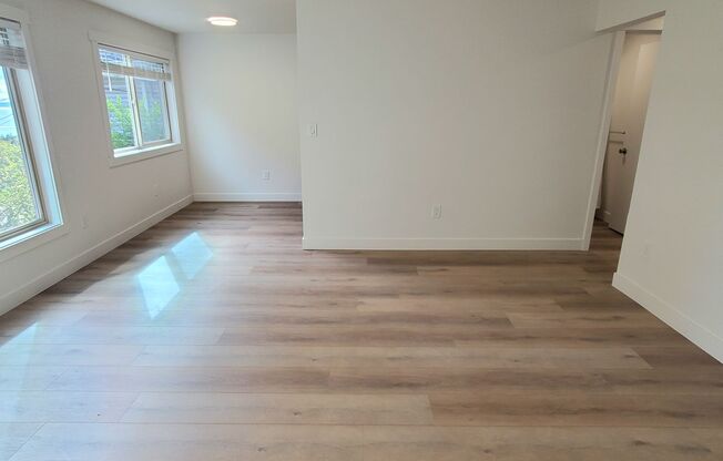 2 beds, 1 bath, 731 sqft, $2,595, Unit 207