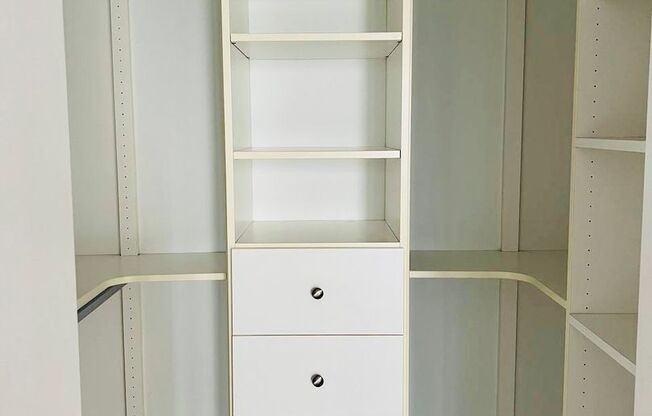 Studio, 1 bath, $2,400, Unit Unit #503