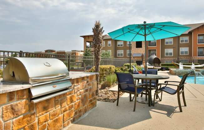 Poolside Grilling Area at The Legend, Waco