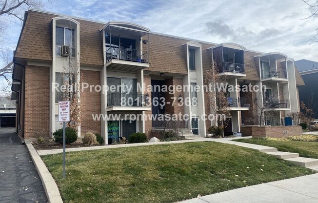 Check Out This 1 bed, 1 bath Condo in Downtown SLC!