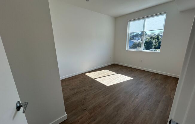 2 beds, 2 baths, 902 sqft, $3,085, Unit 2116-204