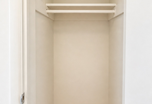 Studio, 1 bath, 368 sqft, $1,595, Unit 111