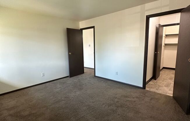 1 bed, 1 bath, $1,250, Unit 7