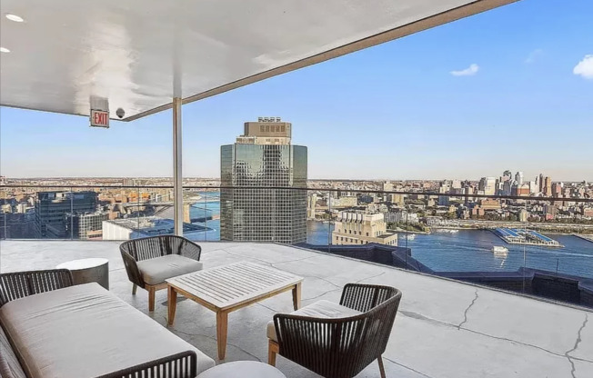 Studio, 1 bath, 452 sqft, $3,750, Unit 22H