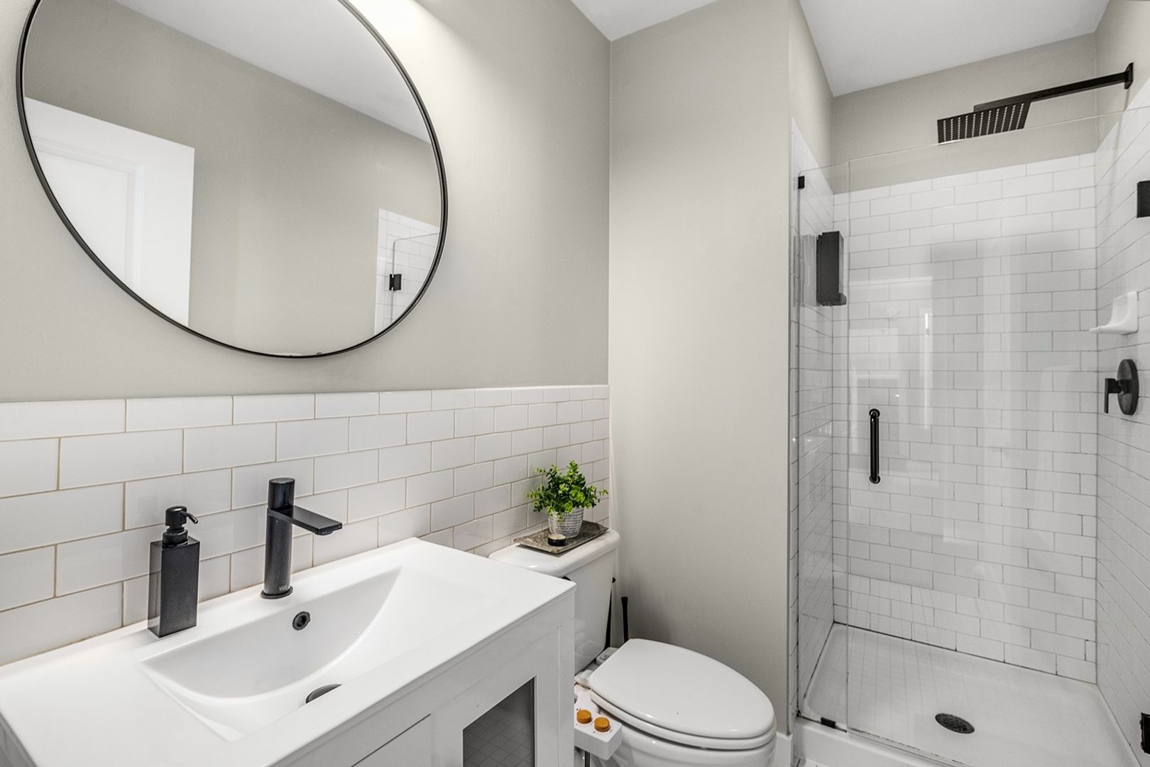 Charming 2BR Condo in Midtown Atlanta