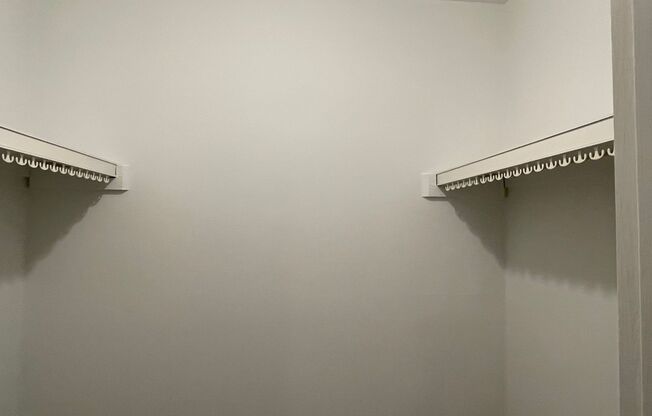 1 bed, 1 bath, 790 sqft, $1,125, Unit 49