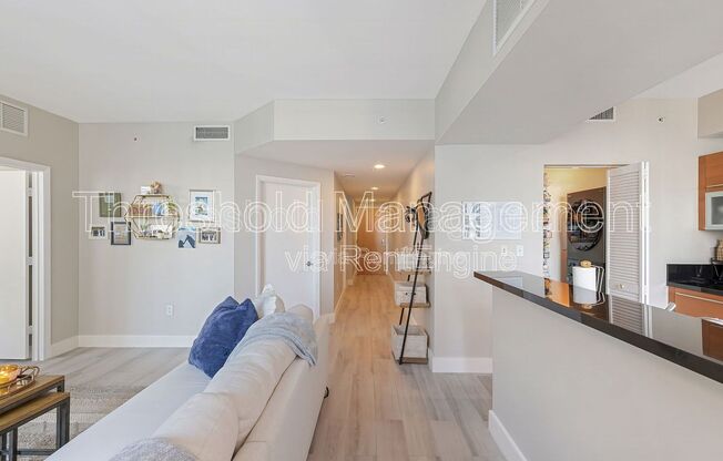 2 beds, 2 baths, 989 sqft, $3,300, Unit 2202