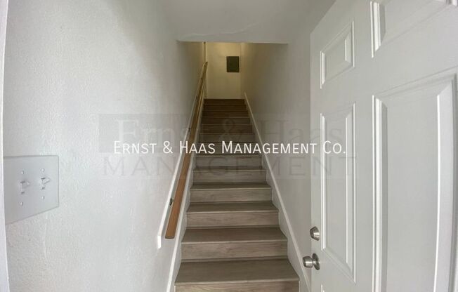 1145 FREEMAN AVE