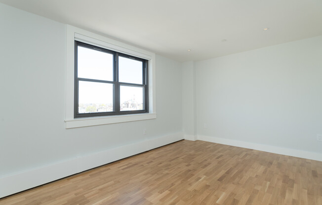1 bed, 1 bath, 632 sqft, $3,125, Unit 12K
