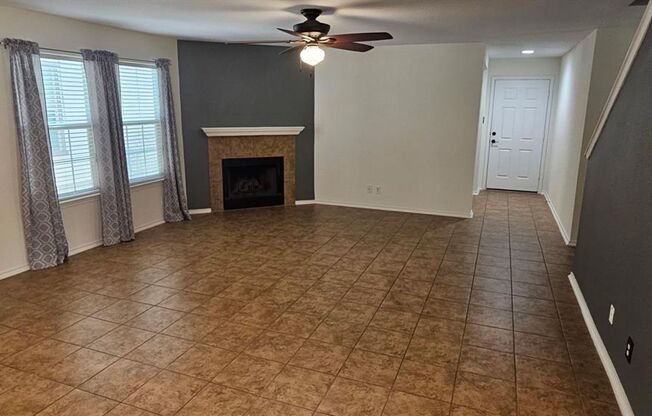 Welcome to this beautifully maintained home in Kyle’s sought-after Plum Creek community!