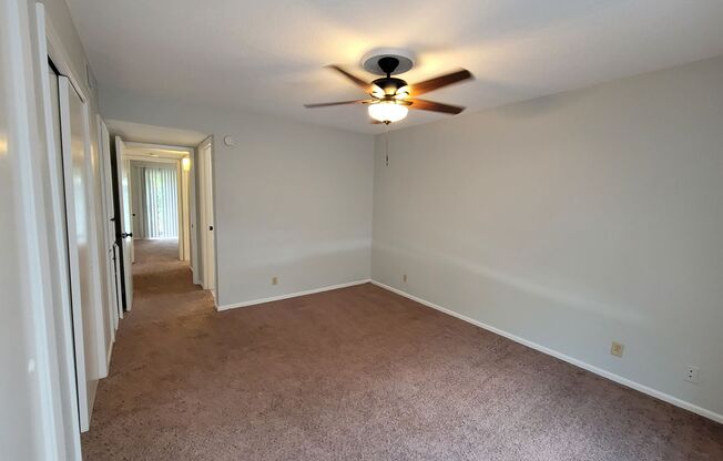 Cute 2 Bedroom 2 Bath Condo close to Medical Center