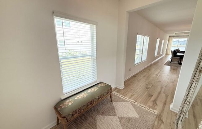 Stunning 3-Bedroom Home for Rent in Beacon Lake!