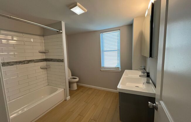 2 beds, 1 bath, $1,700