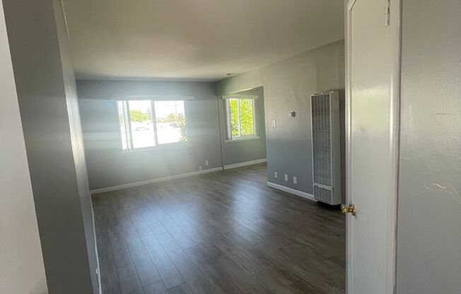 335 - 2033 Beatrice Ct