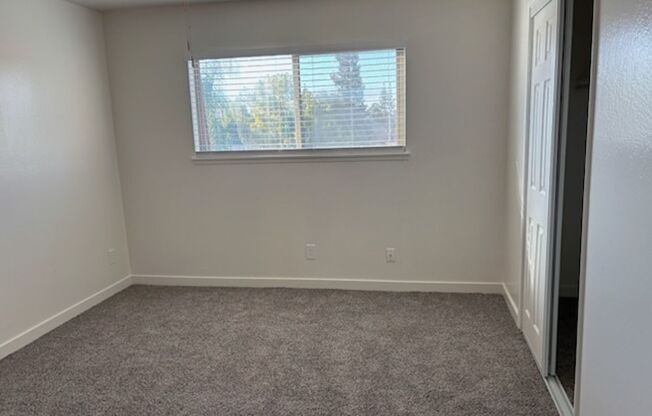 1 bed, 1 bath, 600 sqft, $1,400, Unit #10