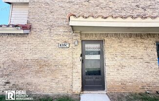 835 DUBLIN DR